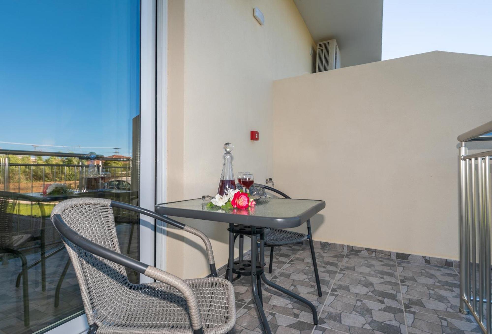 Katsaros Luxury Apts II 5 Min Walk To Beach Tsilivi  Exterior foto